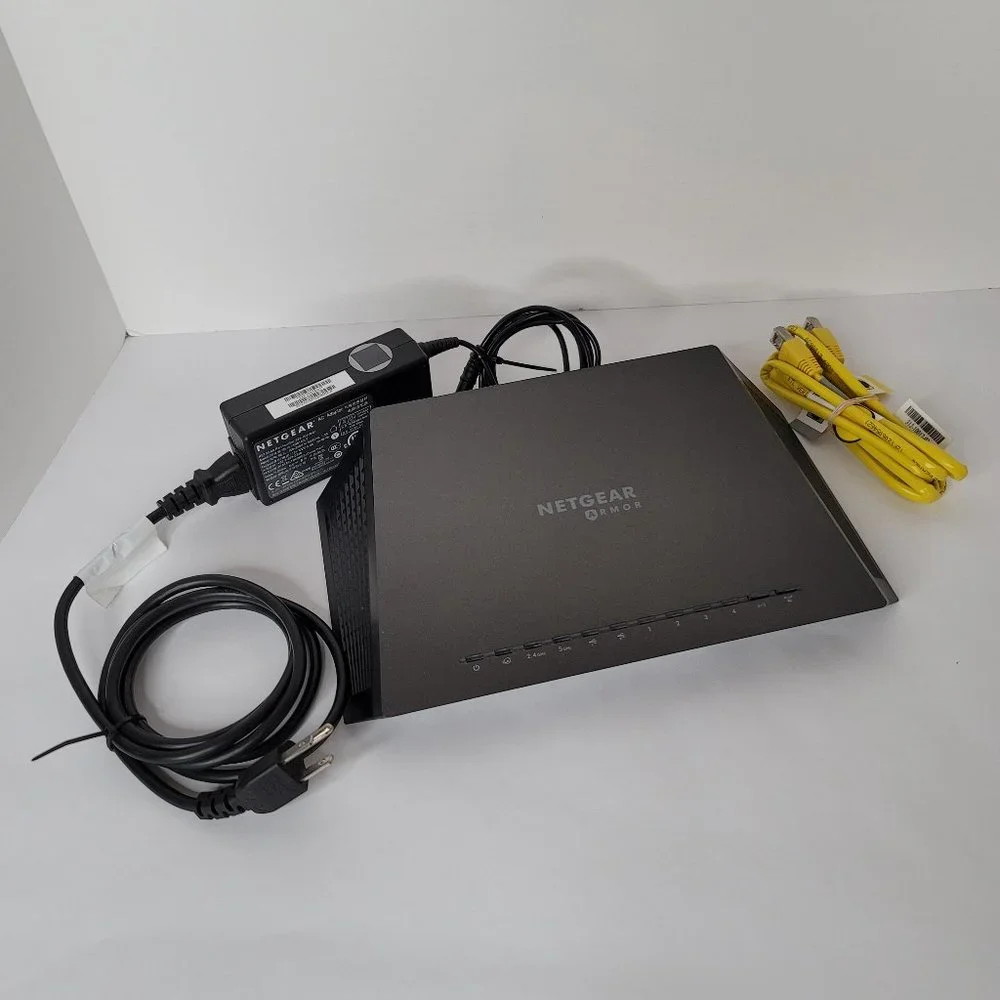 NetGear Nighthawk AC2300 Cybersecurity WiFi Router - Picture 2 of 7
